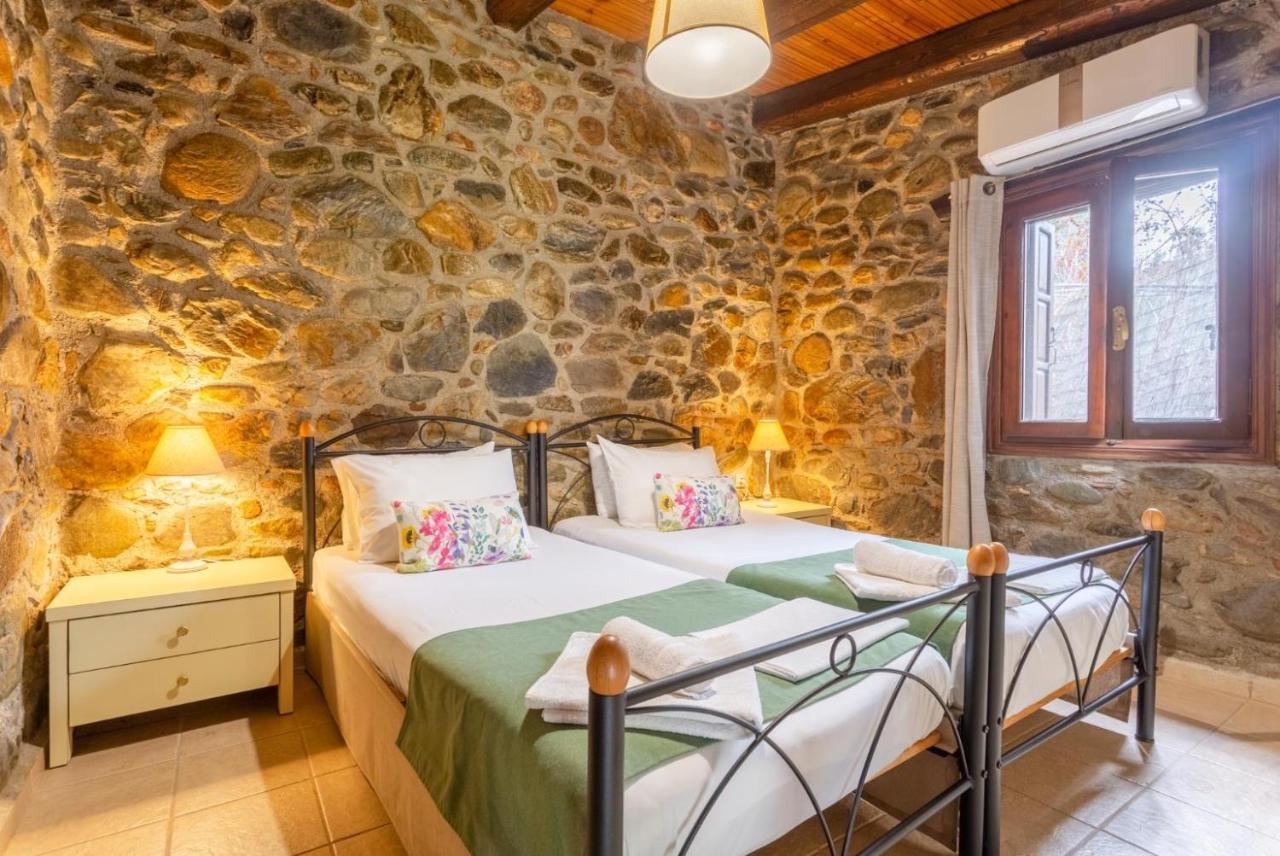Villa Casa Avocado Tavronitis Екстериор снимка