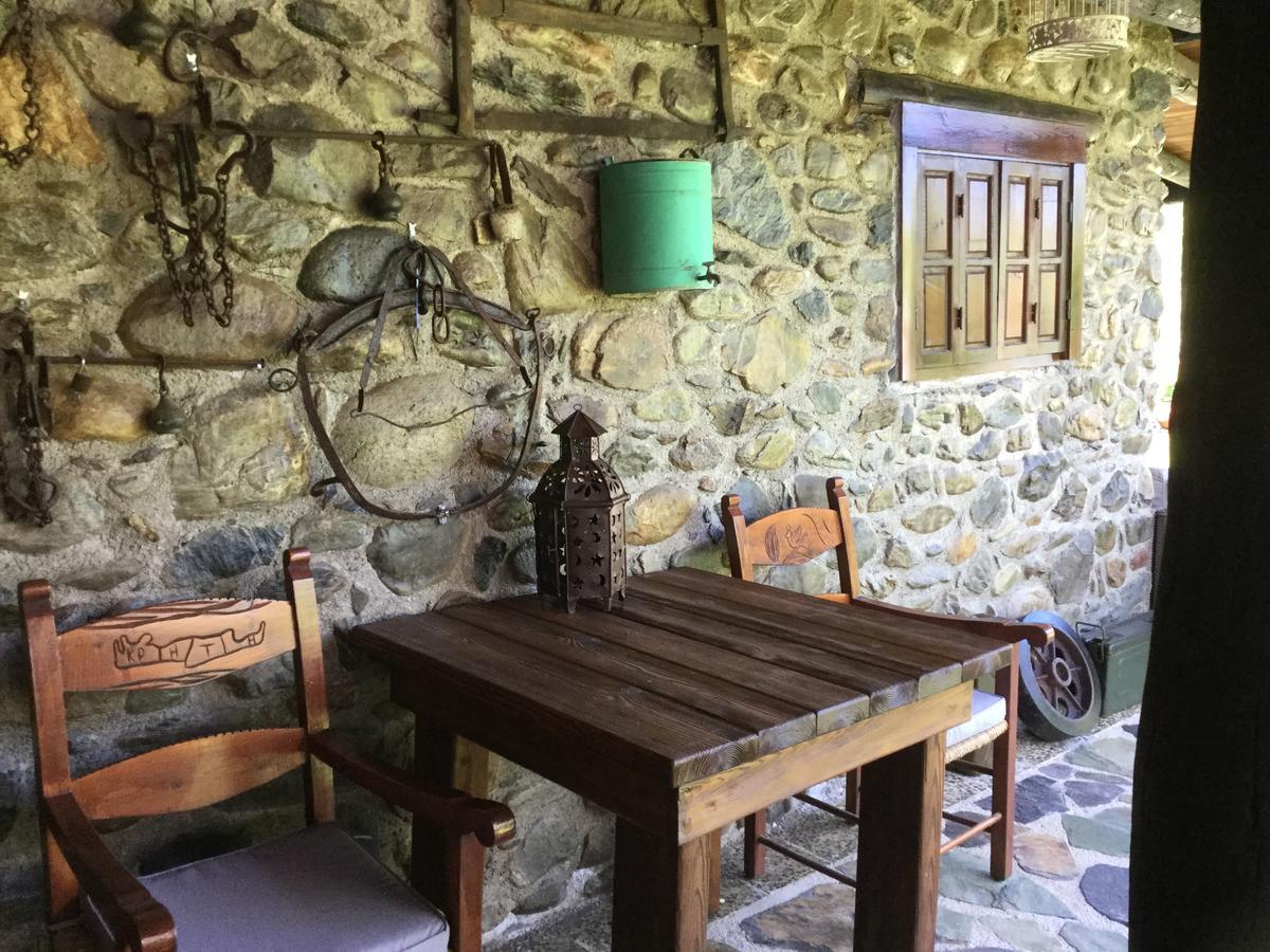 Villa Casa Avocado Tavronitis Екстериор снимка